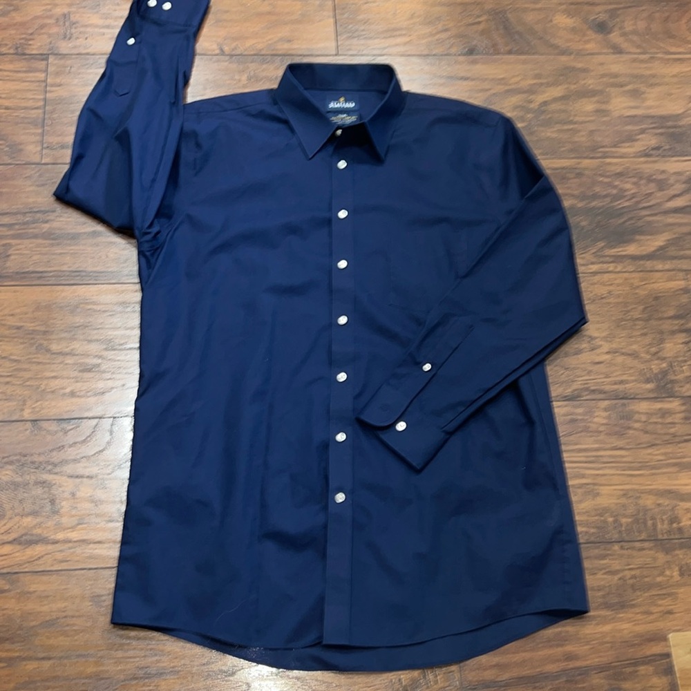 Stafford navy travel performance super shirt fitted 17 34/35 long sleeve. EUC!